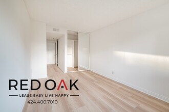 130 S Alexandria Ave in Los Angeles, CA - Building Photo - Building Photo