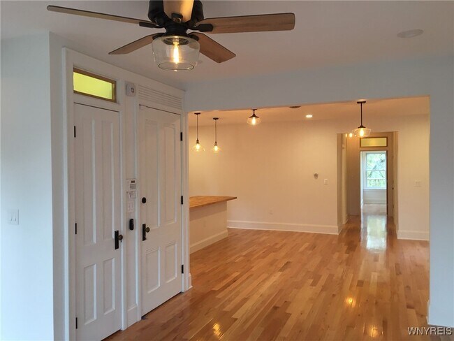 332 Pennsylvania St in Buffalo, NY - Building Photo - Building Photo