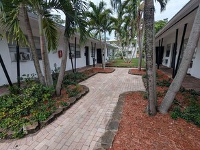 107 SW 18th Ave in Fort Lauderdale, FL - Building Photo - Building Photo