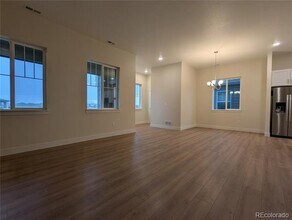 6175 McKinnon Ct in Timnath, CO - Foto de edificio - Building Photo