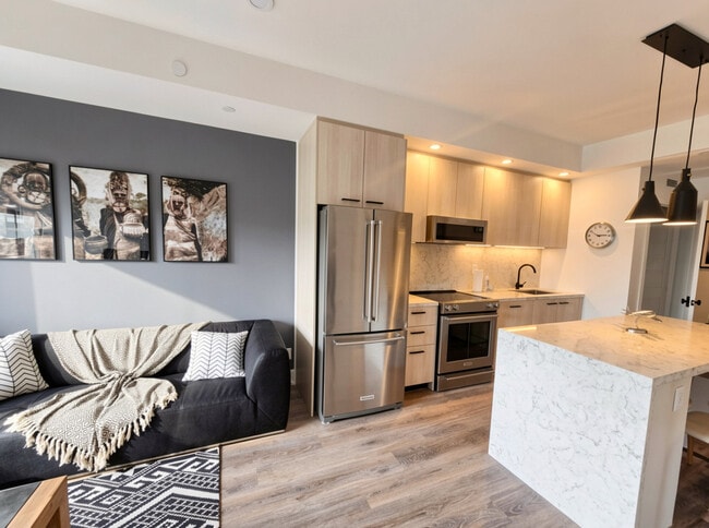 30 Mutual St, Unit SI ID1250535P in Toronto, ON - Building Photo - Building Photo