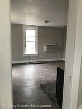 1462 S 7th St in Terre Haute, IN - Building Photo - Building Photo