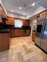 7350 SW 96th St in Pinecrest, FL - Building Photo - Building Photo