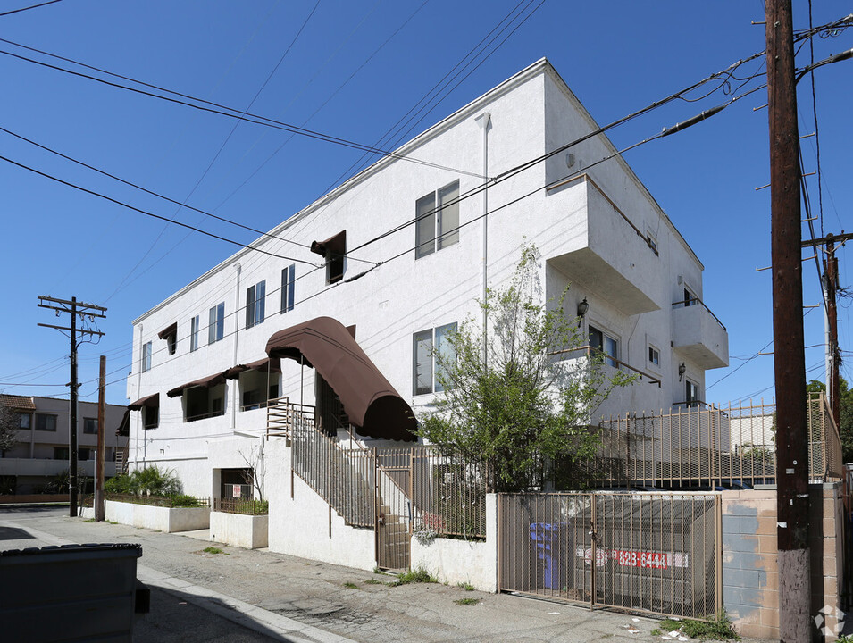 4370 McLaughlin Ave in Los Angeles, CA - Building Photo