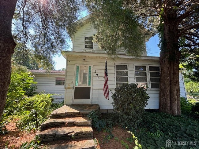 296 Riva Ave