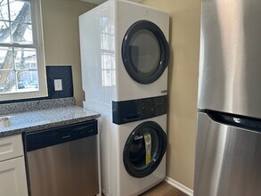 11921 Tarragon Rd in Reisterstown, MD - Building Photo - Building Photo