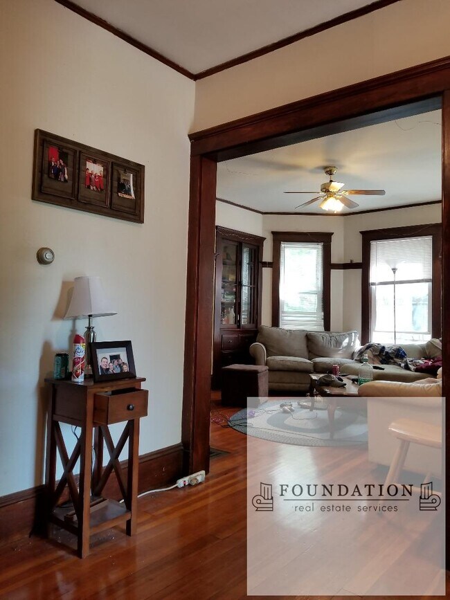 19 Turner St, Unit 1