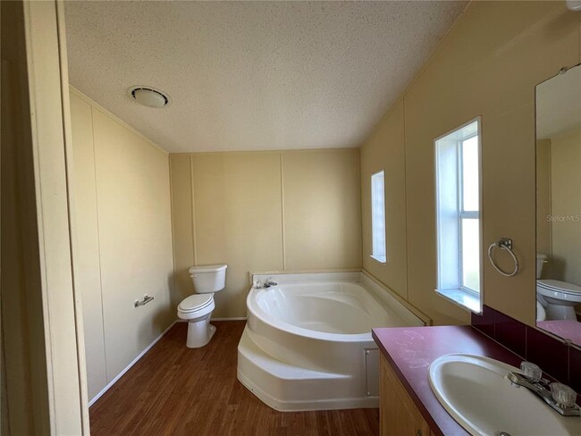 4733 Dove Cross Dr in Lakeland, FL - Building Photo - Building Photo