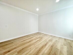 6060 Fulton Ave in Los Angeles, CA - Building Photo - Building Photo
