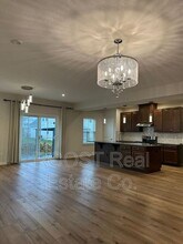 380 Crownover Way in Lewis Center, OH - Building Photo - Building Photo