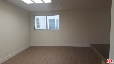 3527 Dunn Dr in Los Angeles, CA - Building Photo - Building Photo