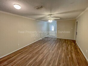 621 N Elkhart Ave in Lubbock, TX - Building Photo - Building Photo