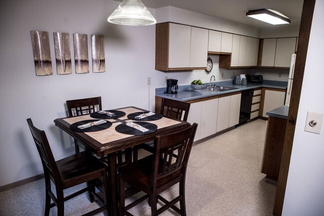 Birchwood Homes in Fairbanks, AK - Building Photo - Building Photo