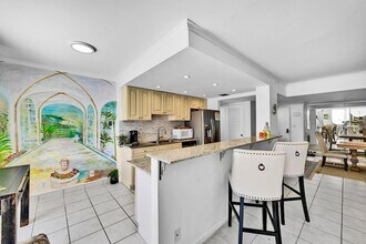 2860 S Ocean Blvd, Unit 208 in Palm Beach, FL - Building Photo - Building Photo