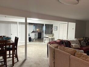 57 Fox Hill Rd in Nahant, MA - Building Photo - Building Photo
