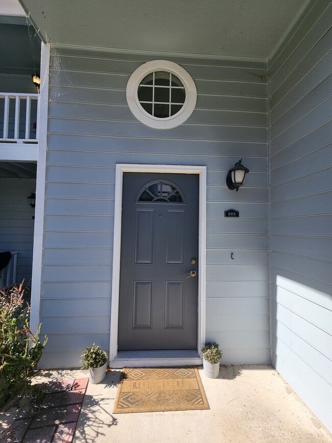 property at 4000 Riverlook Pky SE