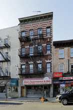 97 Market St in Paterson, NJ - Foto de edificio - Building Photo