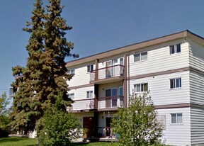 Manor 99 in Fort St John, BC - Building Photo