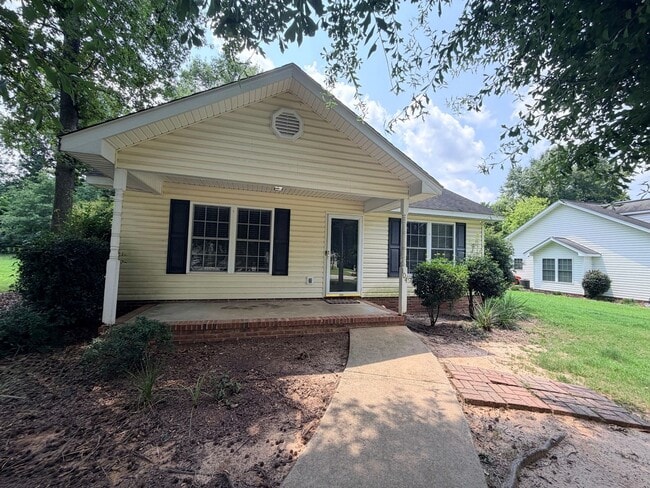 property at 104 Brazington Ct