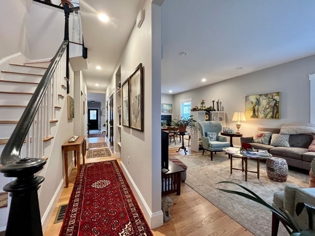 9 Sherman St in Medford, MA - Foto de edificio - Building Photo