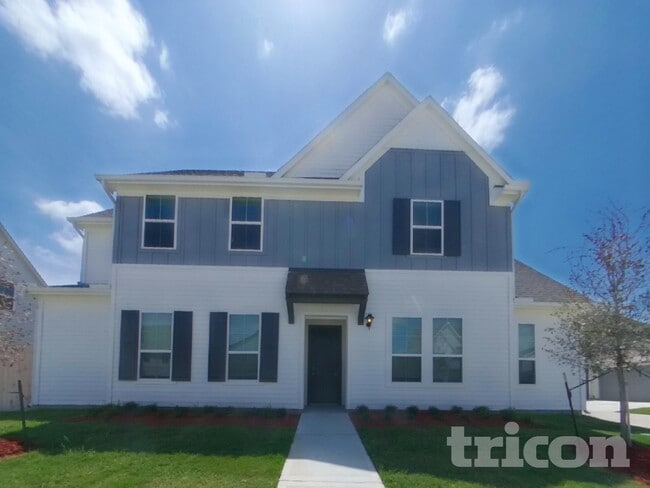 property at 22819 Terrazzo Dr