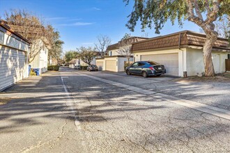 10175 Larwin Ave in Los Angeles, CA - Building Photo - Building Photo