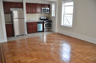 Franklin Towers in Bloomfield, NJ - Building Photo - Interior Photo