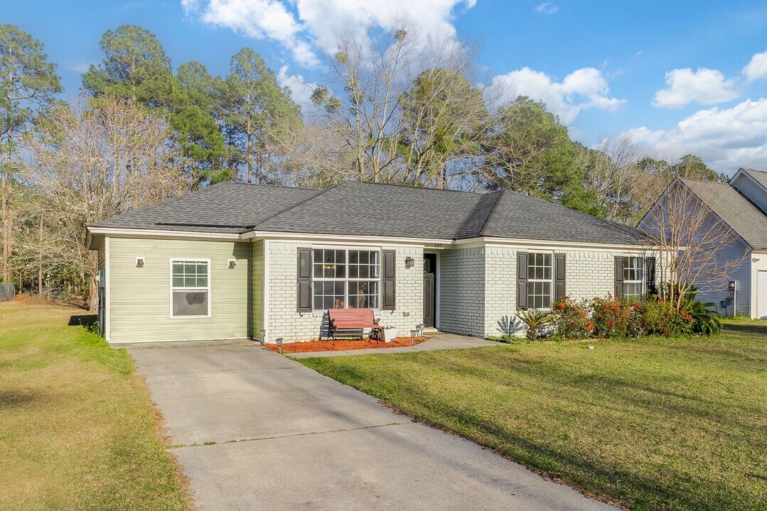 107 Charlton Rd in Rincon, GA - Building Photo
