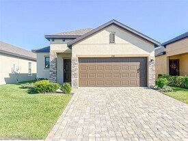 3388 Cup Dr in Lakeland, FL - Building Photo