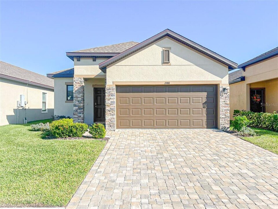 3388 Cup Dr in Lakeland, FL - Building Photo