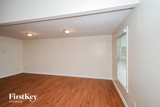 3571 Millcreek Dr in Smyrna, GA - Building Photo - Building Photo