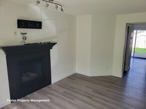 6041-6214 214 St in Edmonton, AB - Building Photo - Building Photo