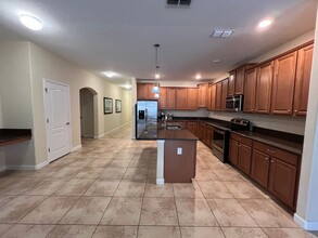 9002 Majesty Palm Rd in Kissimmee, FL - Building Photo - Building Photo