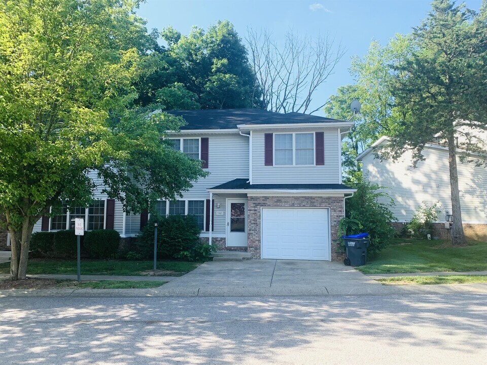 3985 S Cramer Cir in Bloomington, IN - Building Photo
