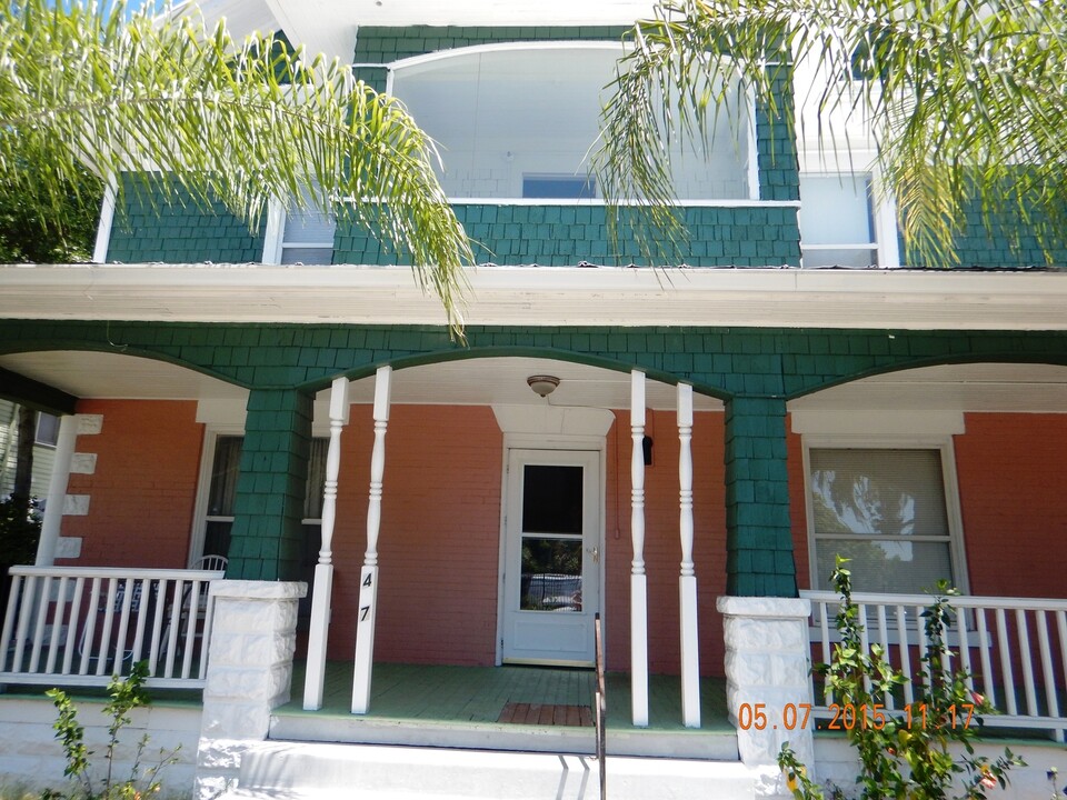 417 Mabbette St in Kissimmee, FL - Foto de edificio