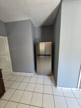 1068 NW 31st St in Miami, FL - Foto de edificio - Building Photo