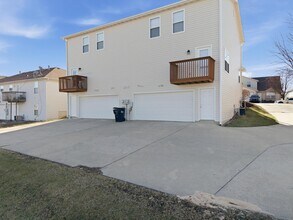 2413 Northampton Dr in Columbia, MO - Building Photo - Building Photo