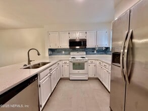 1604 Arcadia Dr in Jacksonville, FL - Building Photo - Building Photo