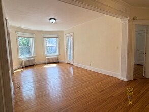 797 Washington St in Brookline, MA - Building Photo - Building Photo