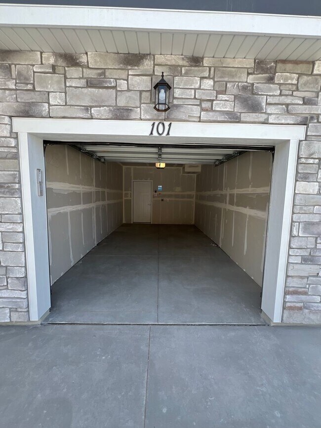 property at 13688 S Hanley Ln
