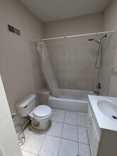5735 Chestnut St in Philadelphia, PA - Building Photo - Building Photo