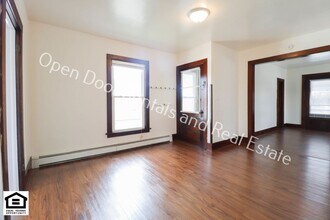 204 W Houston St in Garrett, IN - Building Photo - Building Photo