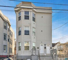 34 Wolcott St in New Haven, CT - Building Photo