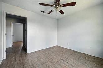 4949 Miller Ave in Fort Worth, TX - Building Photo - Building Photo