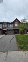 706 Trigoria Cres in Ottawa, ON - Building Photo