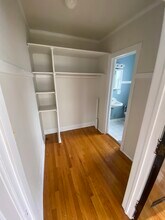 1716 W Albion Ave, Unit 1J in Chicago, IL - Building Photo - Building Photo