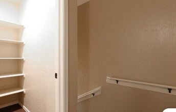 512 Center Way in El Paso, TX - Building Photo - Building Photo