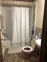 2 Ossipee Rd in Somerville, MA - Foto de edificio - Building Photo