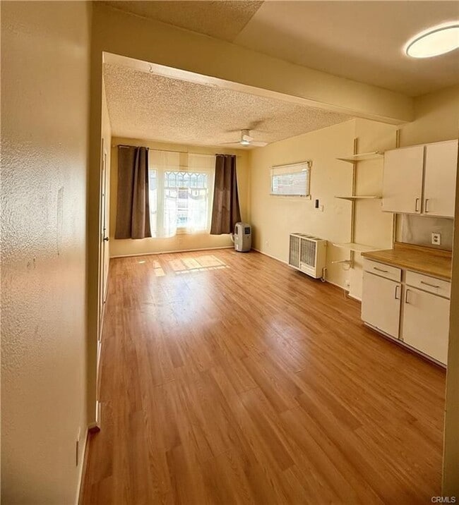 3755 Brockton Ave in Riverside, CA - Building Photo - Building Photo