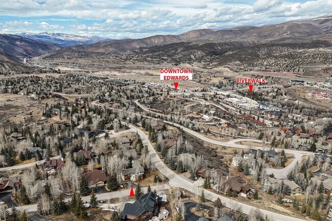 11 Russell Trail in Edwards, CO - Building Photo - Building Photo